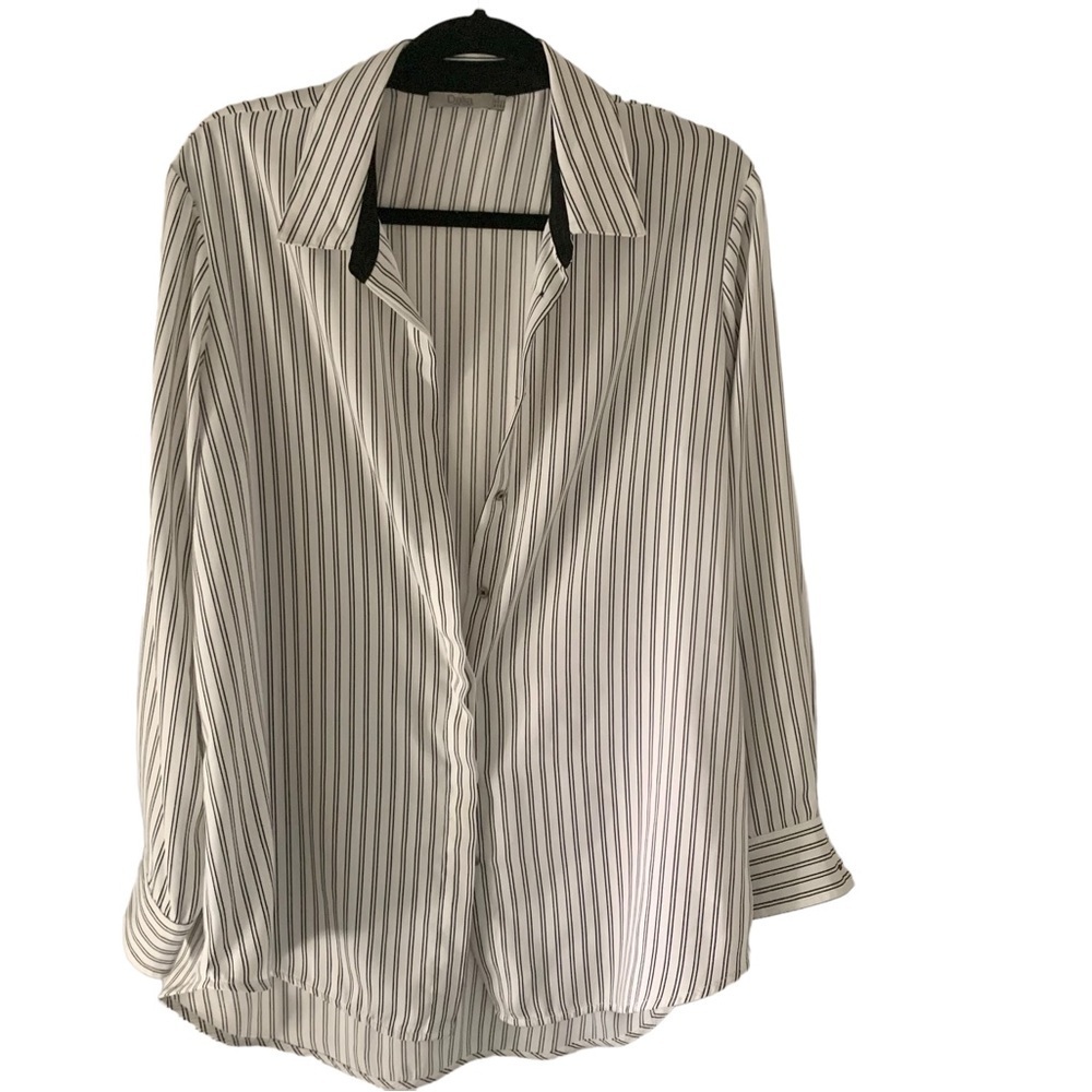 Dalia Shirts Women’s Button Up White & Black Stripes Size XL